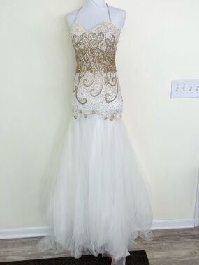 Sherri Hill Sweetheart Beaded Bodice Tulle Dress Ivory Gold size 2 $780 Prom